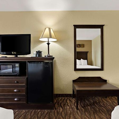 Best Western Center Pointe Inn Branson Eksteriør billede